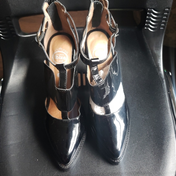 Jeffrey Campbell Charina Booties - Picture 3 of 7